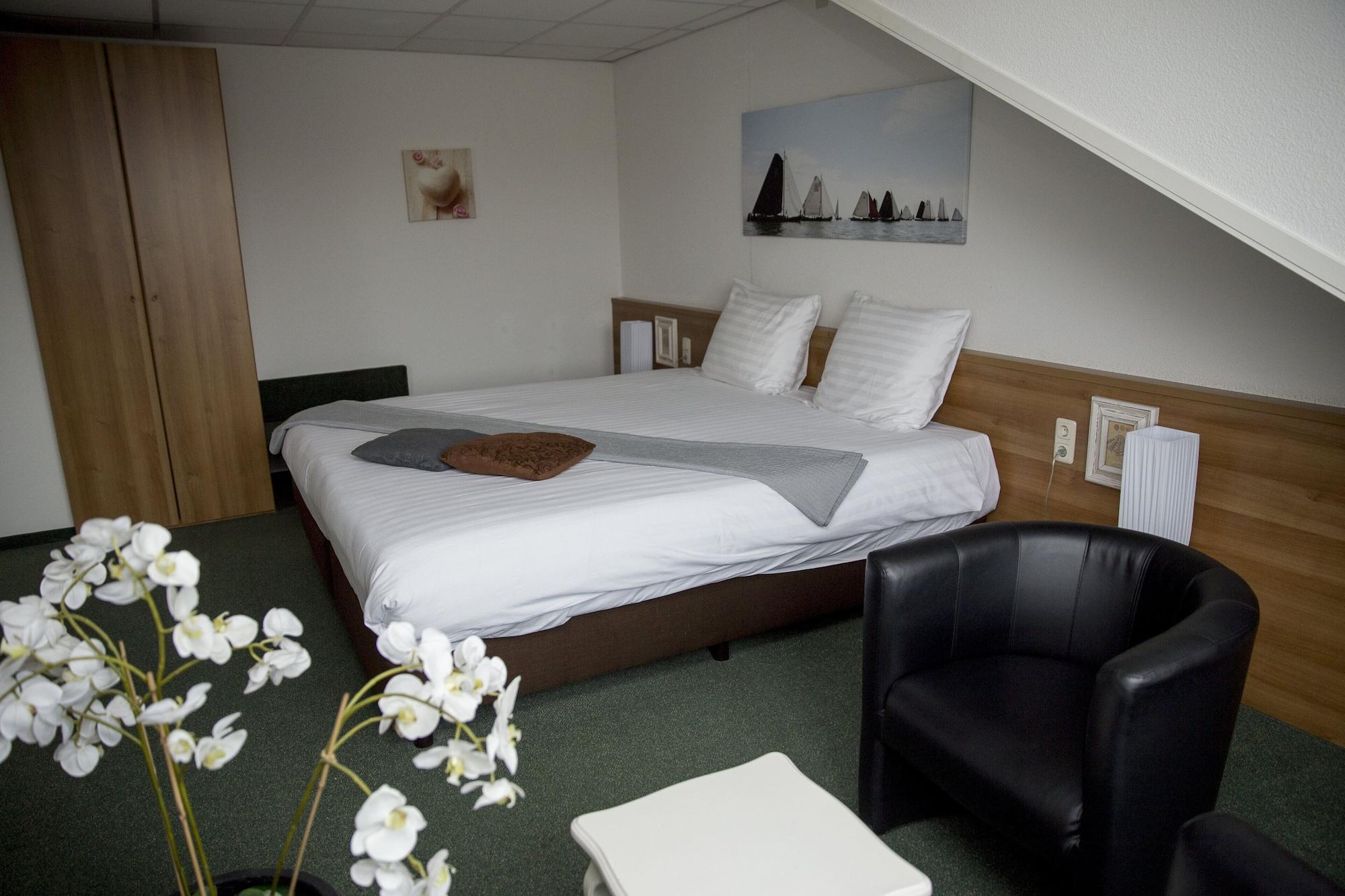 Fletcher Hotel Restaurant Heidehof Heerenveen Zewnętrze zdjęcie